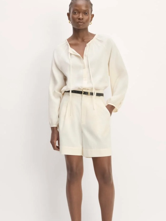 Pants - Everlane Draper Short in Buttersmooth